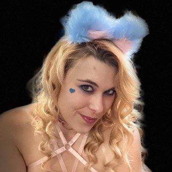 KittyCass Kick profile